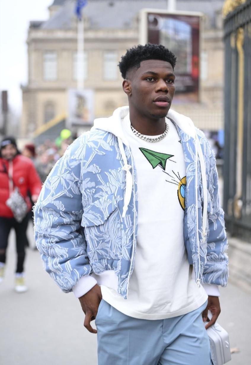 开云体育下载入口-2025年最贵防守型中场榜单发布！琼阿梅尼位列第五 赖斯没上榜？