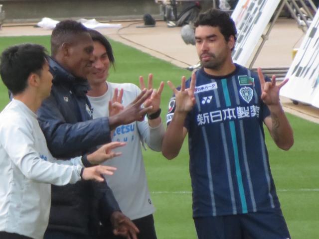 开云体育下载-Made In CSL①中超神锋初到日本被称姆博马再现