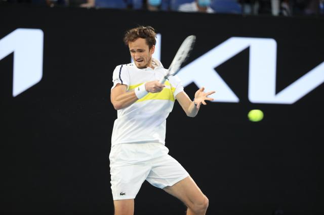 开云体育下载入口-一届载入史册的澳网：女单新后已立 男单新王未至